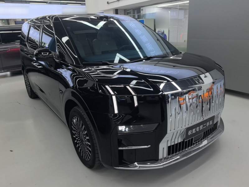 Used Zeekr 009 2024 Six-Seat Executive Version 4WD 108 kWh — 3