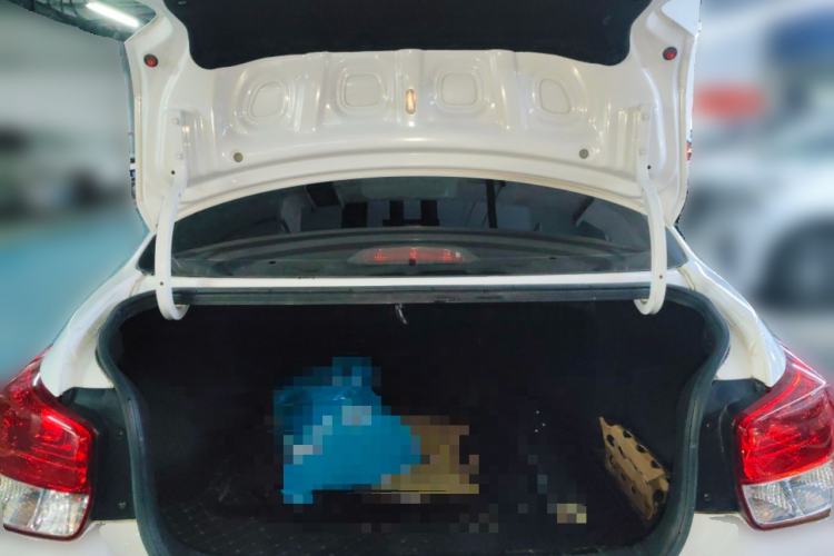 Used Hyundai Verna (older generation) 2017 1.4L Manual Refreshed Version China VI Standard
