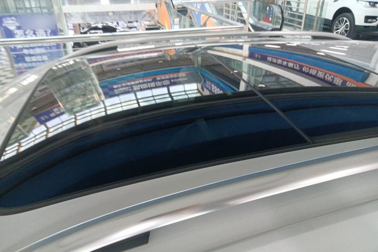 Used Volkswagen T-ROC 2023 300TSI DSG Two-Wheel-Drive Chen Guang Edition