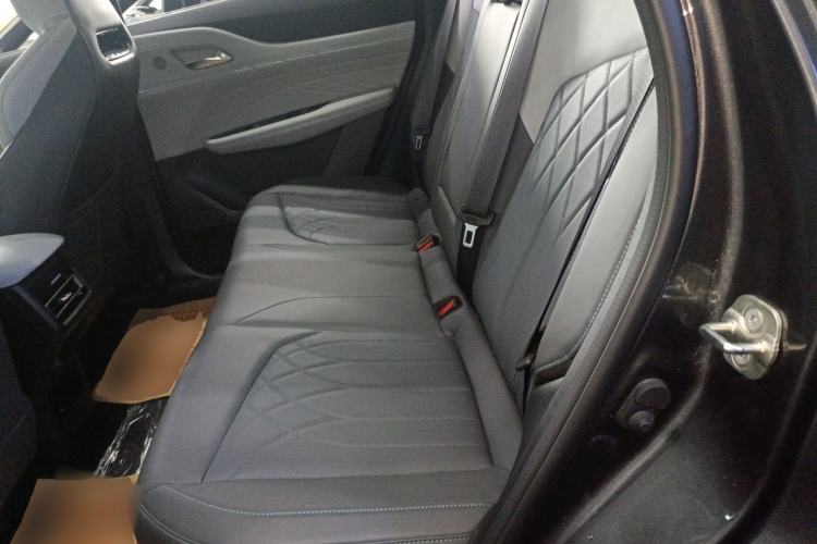 Used Changan UNI-Z New Energy 2024 Blue Whale Smart Electric iDD 125km Beyond Edition