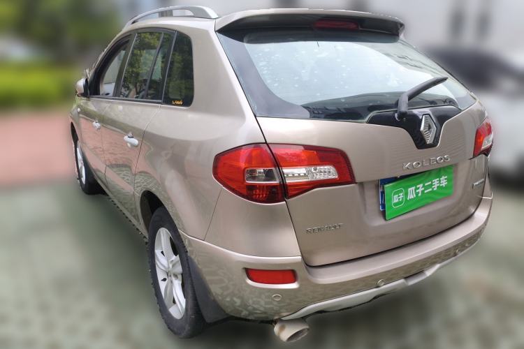 Used Renault Koleos 2010 2.5L Two-Wheel-Drive Luxury Version