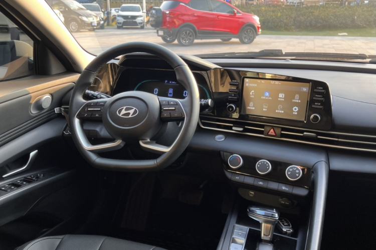 Used Hyundai Elantra 2023 1.5L CVT GLX Elite Edition