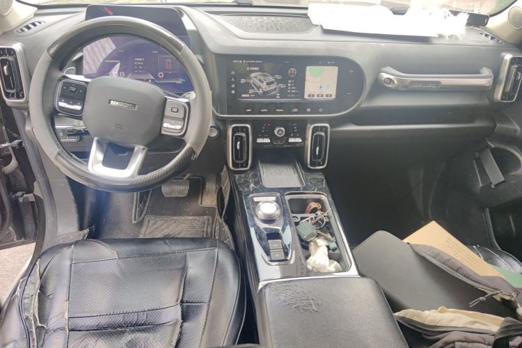 Used Haval DARGO 2021 2.0T DCT 4x4 Chinese Rural Dog Edition Center Console