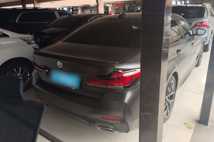 Used BMW 5 Series 2022 Restyled 540i Luxury Edition M Sport Package Rear Right 45 Deg