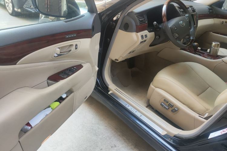 Used Lexus LS 2006 460