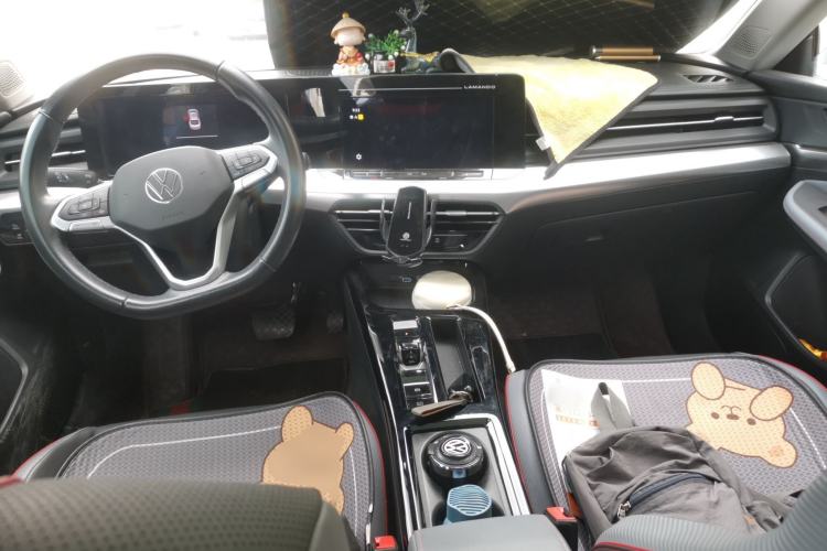 Used Volkswagen Lamando 2022 Lingdu L 280TSI DSG Spicy Edition Center Console