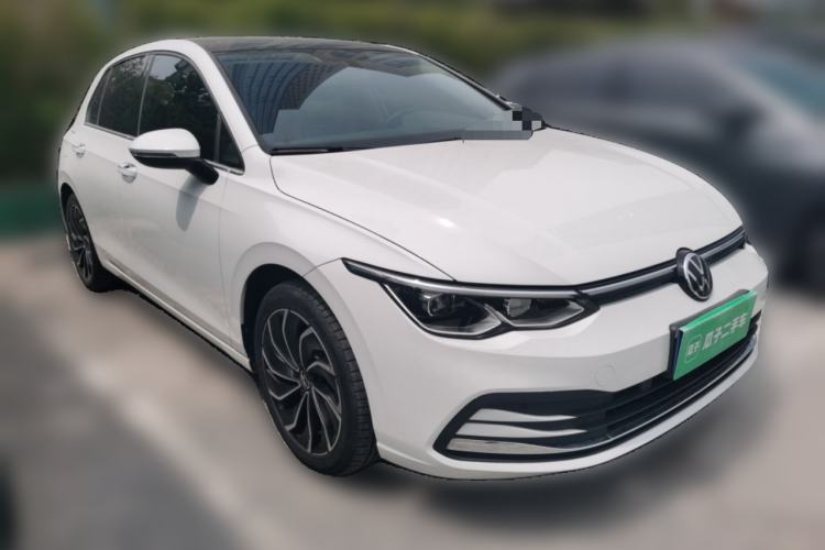 Used Volkswagen Golf 2021 280TSI DSG Pro Front Right 45 Deg