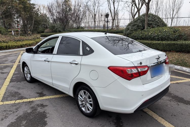 Used Haima M3 2016 1.5L Manual Comfort Model Exterior 3