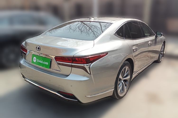 Used Lexus LS 2020 500h Excellence Edition China VI standard