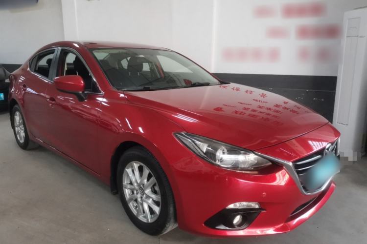 Used Mazda Mazda 3 Axela 2016 Sedan 1.5L Manual Comfort Model
