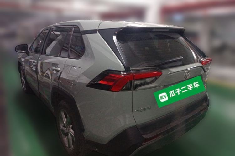 Used Toyota RAV4 2022 2.0L CVT Two-Wheel Drive Fashion Plus Edition
