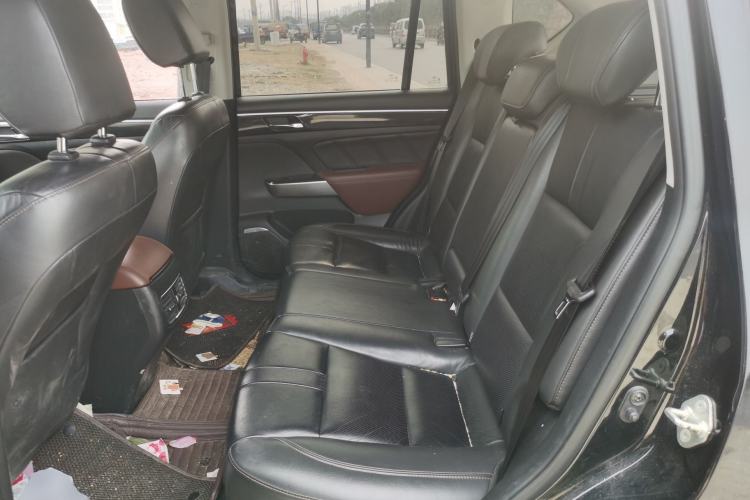 Used GAC Trumpchi GS7 2017 320T Two-Wheel-Drive Luxury Smart Connectivity Model
