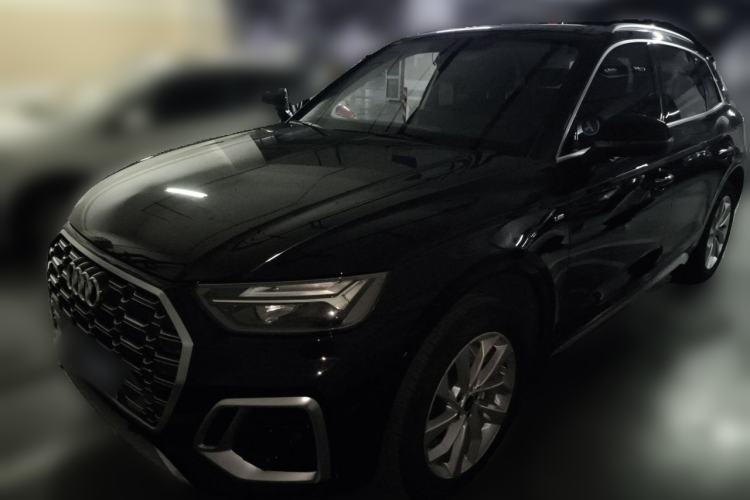 Used Audi Q5L 2022 40T Luxury Dynamic Model Guazi used car, China used car export, Used car for sale, Used cars, Cheapest cars for sale