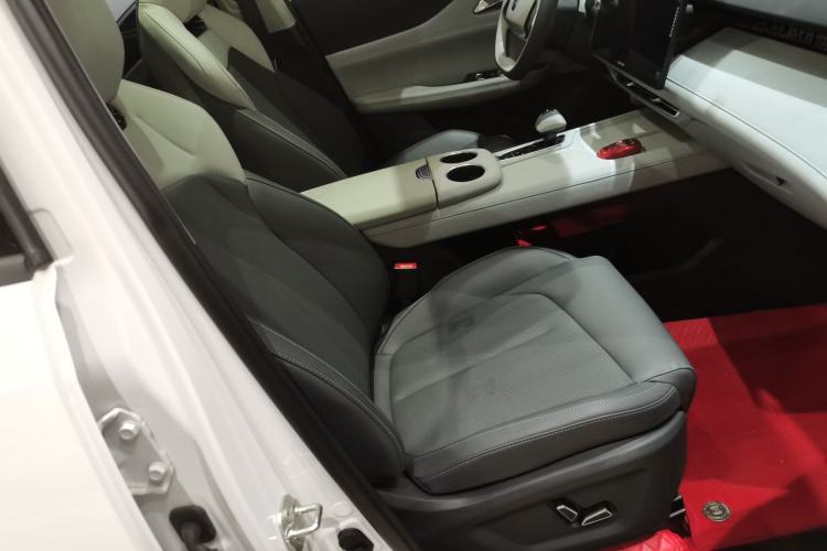 Used Changan UNI-Z 2025 1.5T Premium Edition