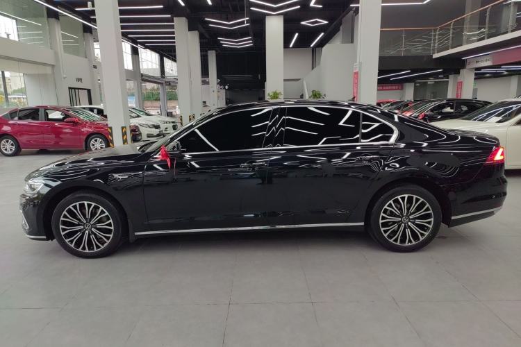 Used Volkswagen Phideon 2021 380TSI Luxury Edition
