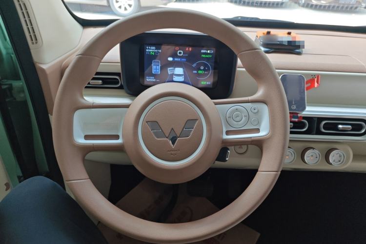 Used Wuling Hongguang MINIEV 2024 3rd Generation 215km Youth Edition
