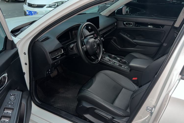 Used Honda Civic 2022 240TURBO CVT Dynamic Edition
