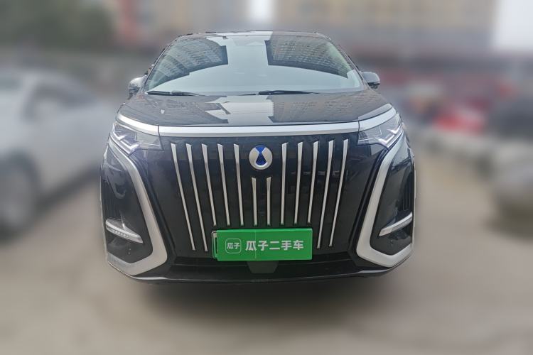 Used Denza D9 2022 EV 620 Prestige Model Front