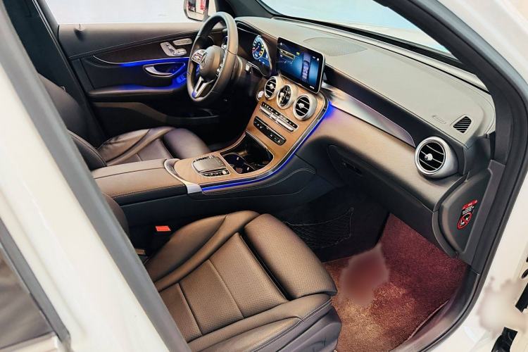 Used Mercedes-Benz GLC 2020 GLC 300 L 4MATIC Dynamic Edition