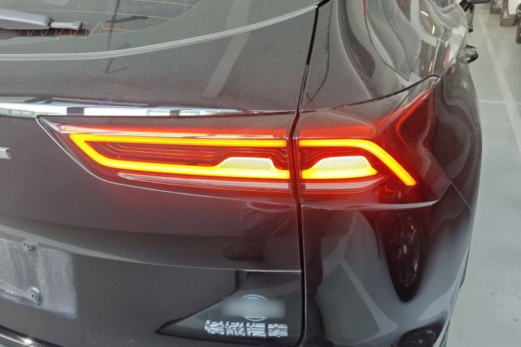 Used Haval H6 2024 1.5T Two-Wheel Drive Max Right Rear Taillight