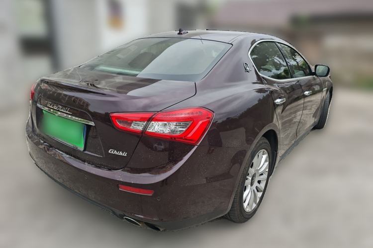 Used Maserati Ghibli 2014 3.0T Standard Edition Rear Right 45 Deg