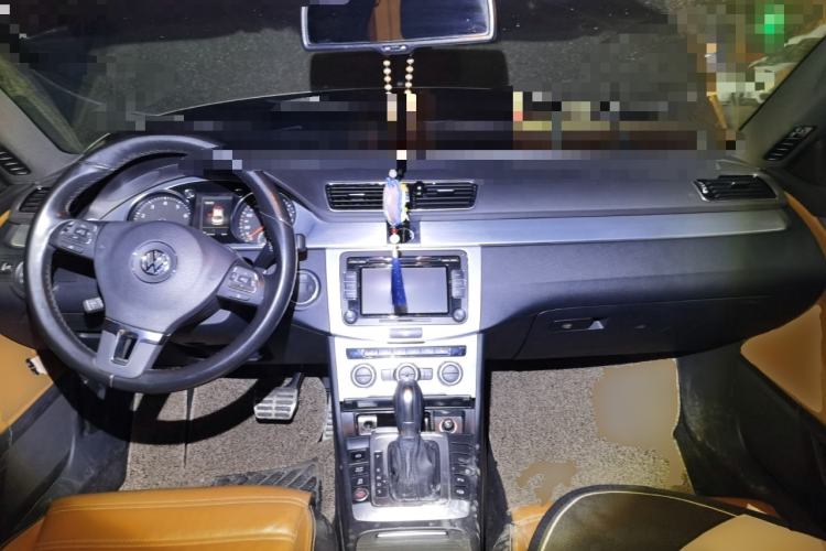 Used Volkswagen FAW-Volkswagen CC 2015 1.8TSI Luxury Model
