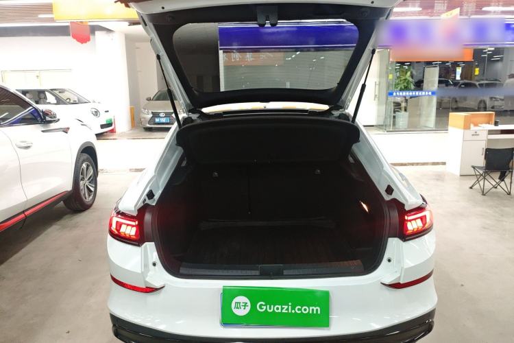 Used Volkswagen Lamando 2024 Lavida L 280TSI DSG Trendy Spicy Edition Trunk