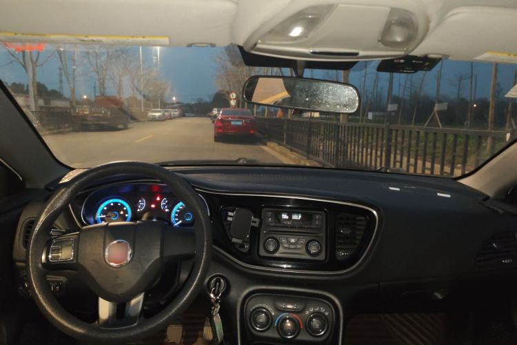 Used Fiat Viaggio 2015 1.4T Manual Enjoyment Edition