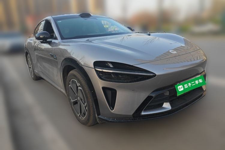 Used Xiaomi Auto YU7 2025 Ultra-Long Range Rear-Wheel Drive Version Front Right 45 Deg