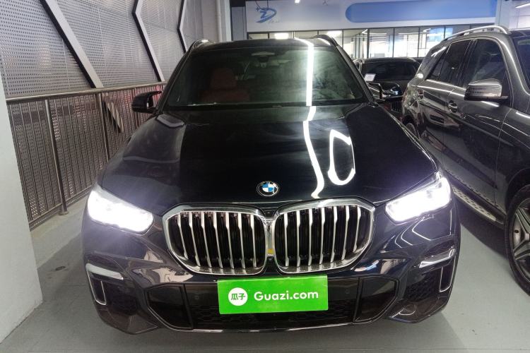 Used BMW X5 2022 Restyled xDrive 40Li Luxury Edition M Sport Package
