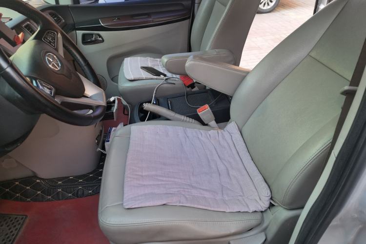 Used JAC Group Refine M5 2017 2.0T Gasoline Dual-Clutch Business Edition