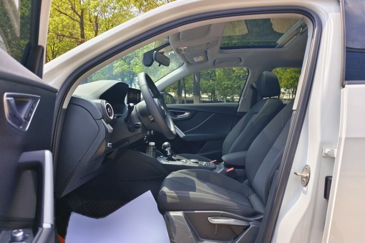 Used Audi Q2L 2021 35 TFSI Progressive Dynamic Edition Interior 2