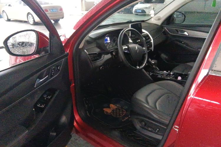 Used BORGWARD BX5 2017 20TGDI Automatic Two-Wheel Drive Pioneer Edition