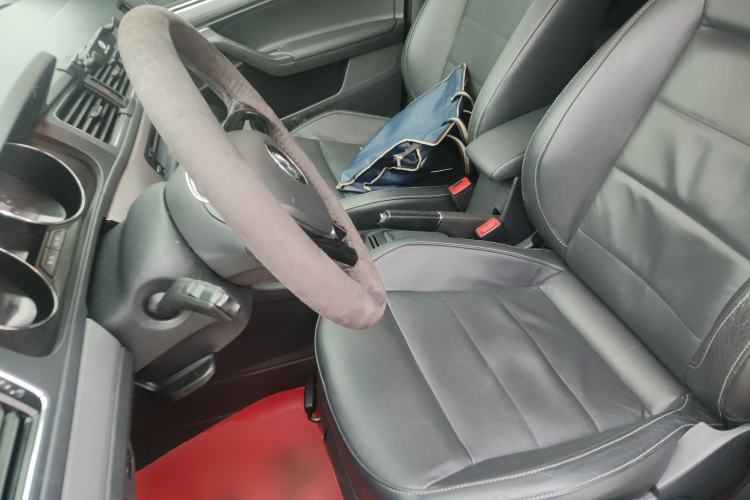 Used Volkswagen Gran Lavida 2015 1.6L Automatic Comfort Edition