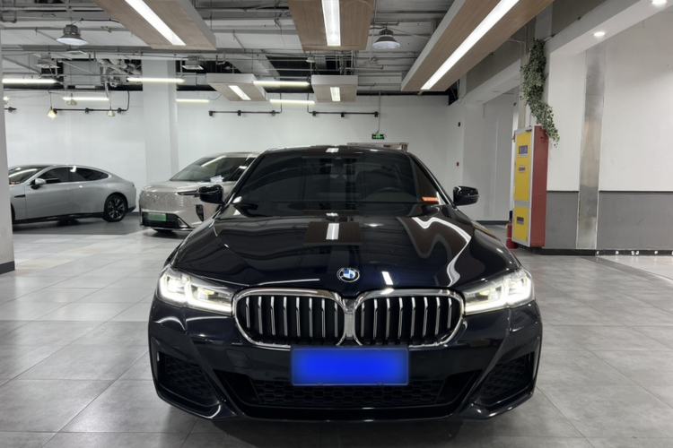 Used BMW 5 Series 2021 Facelifted 525Li M Sport Package
