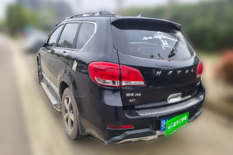 Used Haval H6 2015 Upgraded Model 1.5T Manual Two-Wheel Drive Elite Version