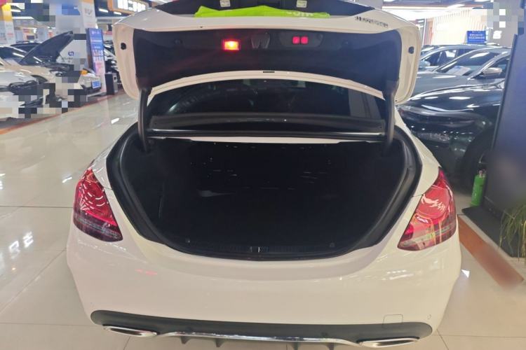 Used Mercedes-Benz C-Class 2020 C 200 L Fashion Edition Sport Version Trunk