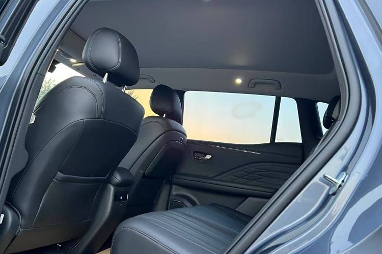 Used AION V 2024 Aion Tyrannosaurus 650 LiDAR Edition