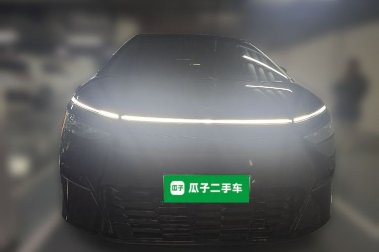 Used XPeng X9 2024 702 Ultra-Long Range Max