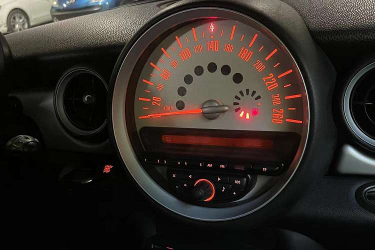 Used MINI MINI 2011 1.6L ONE