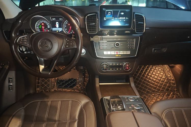 Used Mercedes-Benz GLS 2019 GLS 400 4MATIC Dynamic Edition Prestige Model