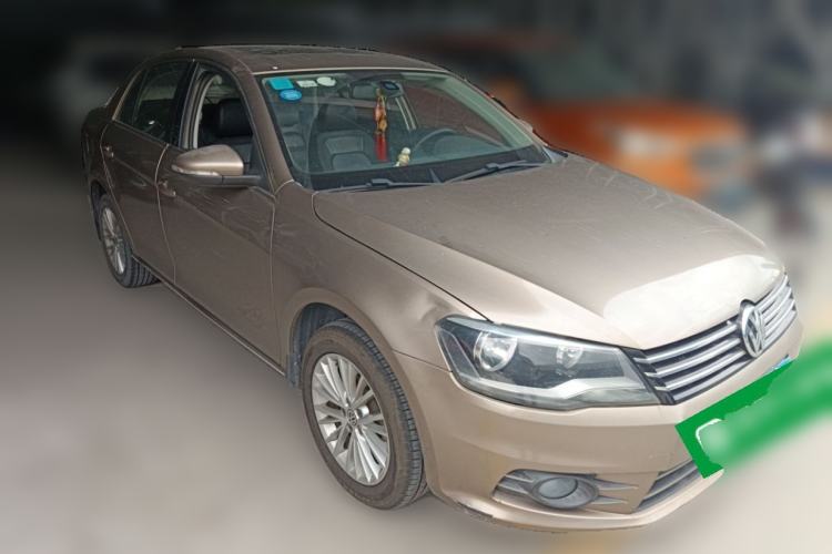 Used Volkswagen Bora 2013 1.4T Automatic Luxury Model Front Right 45 Deg