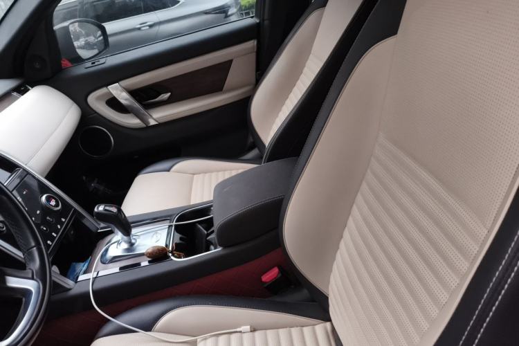 Used Land Rover Discovery Sport 2020 249 PS R-Dynamic Performance Tech Edition 5 Seats
