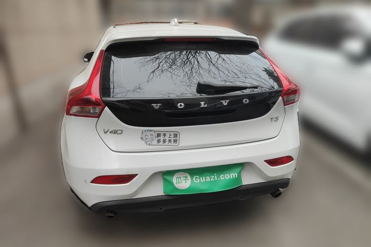 Used Volvo V40 2017 T3 Zhiyi Edition