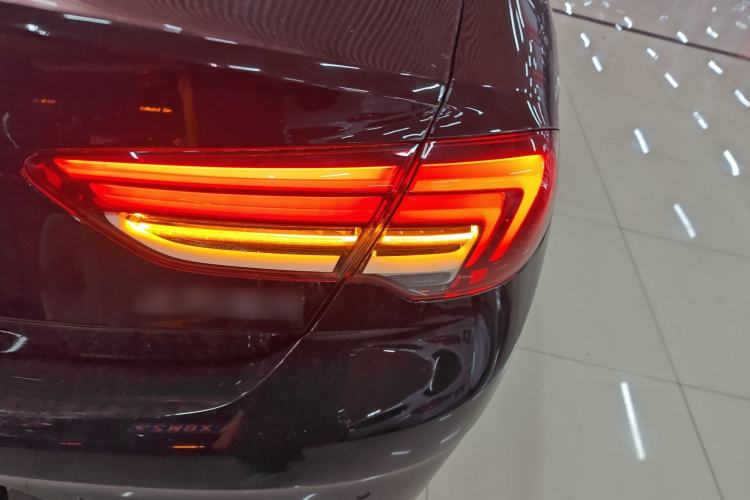 Used Buick Regal 2020 552T Elite Edition Right Rear Taillight