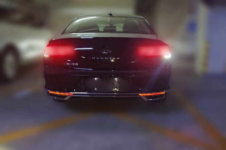 Used Volkswagen Magotan 2026 30 Million Vehicles Selected Model 280TSI DSG Luxury Edition
