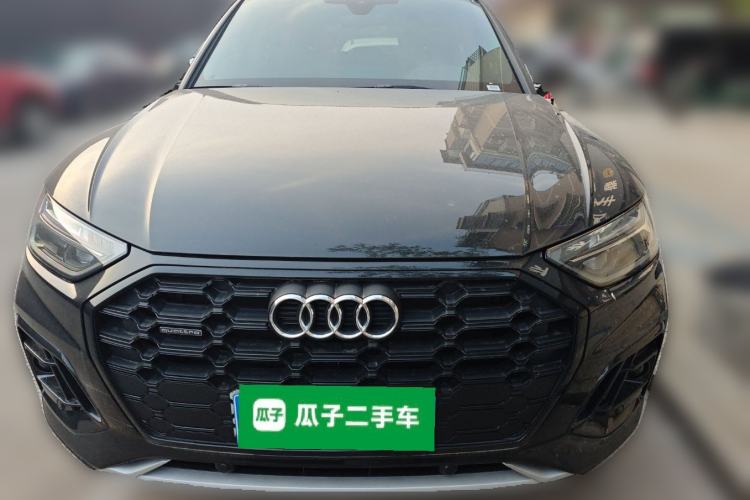 Used Audi Q5L 2025 Facelift 45th Anniversary Collector's Edition 40 TFSI Luxury Dynamic Version