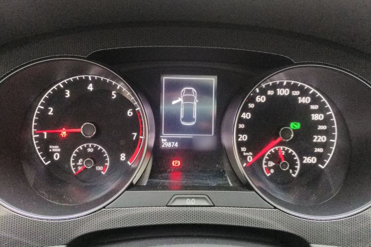 Used Volkswagen Golf Sportsvan 2016 230TSI Automatic Trend Edition
