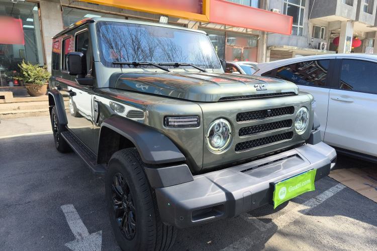 Used 212 T01 2024 2.0T Mechanic Front Right 45 Deg