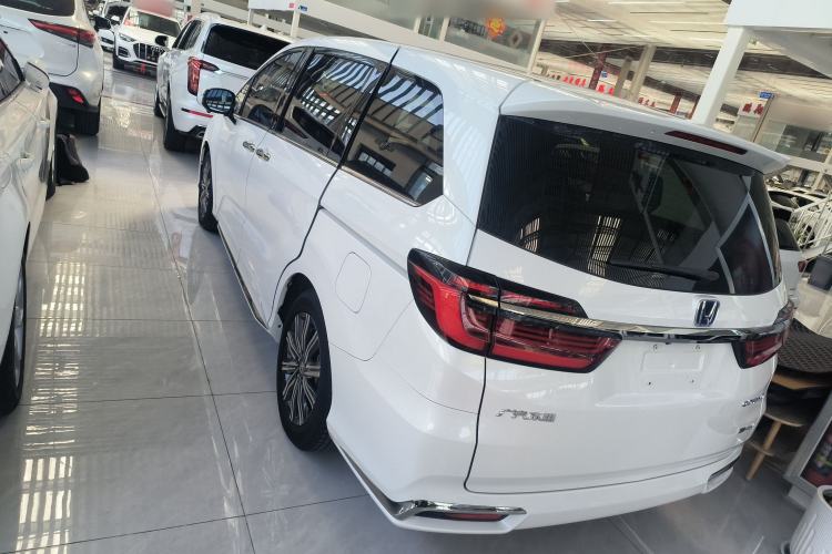 Used Honda Odyssey 2024 2.0L eHEV Sharp & Enjoy Edition